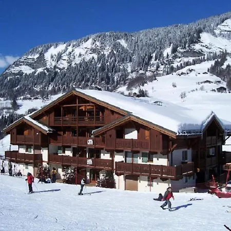Le Schuss 1 - Au Pied Des Pistes Avec Terrasse Vue Mont-charvin Mae-3434